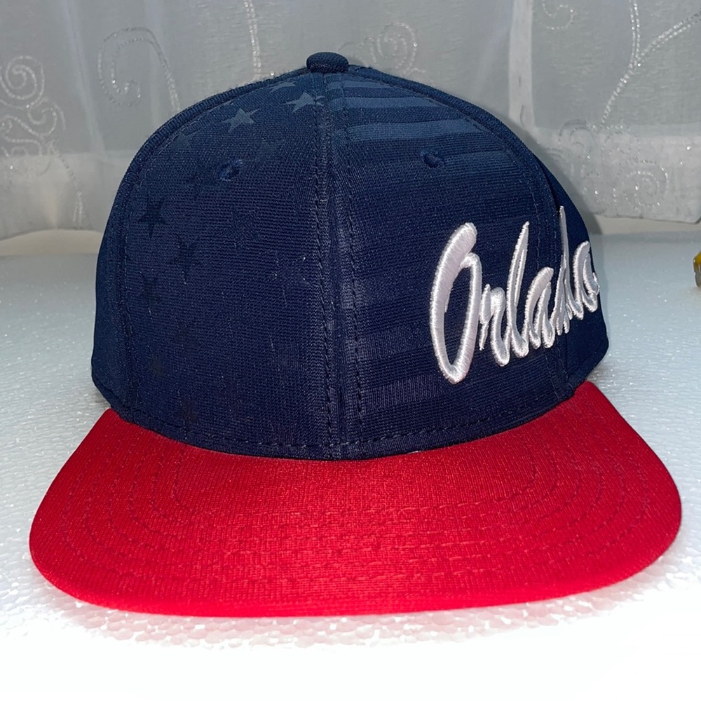 Orlando Essencial flat bill baseball hat cap blue red white white stars stripes